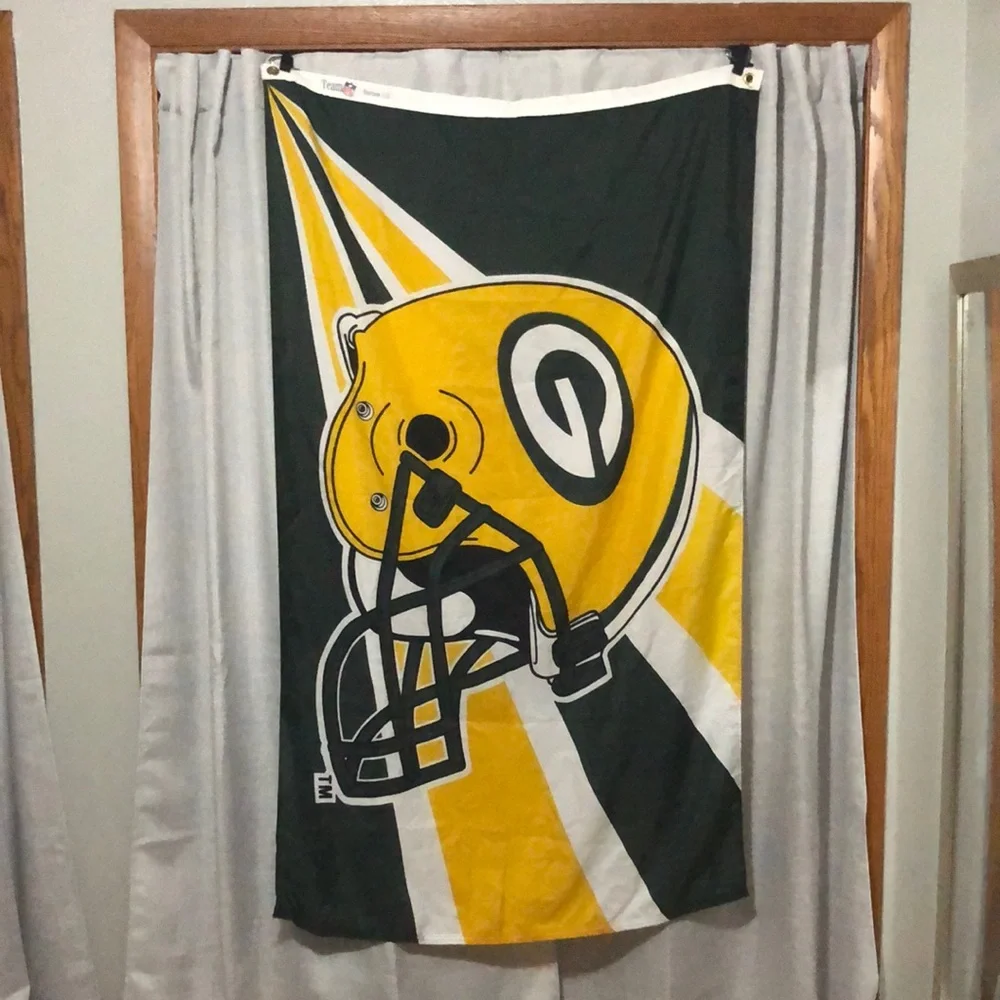 NFL Green Bay Packers Nylon Flag-33x57